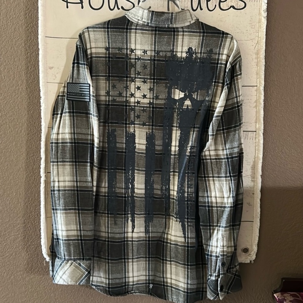 Howitzer NEW patriotic flannel